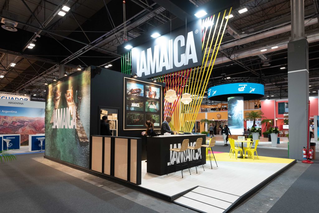 Proyecto: Jamaica en FITUR 2024: color con intención · 1