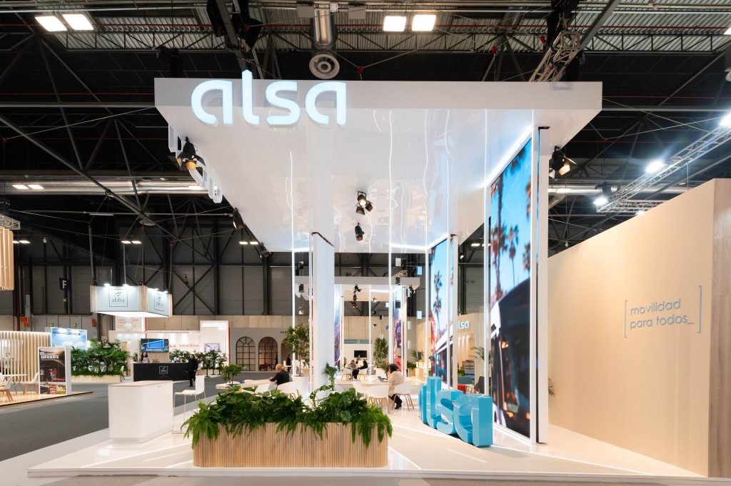 Proyecto: ALSA en FITUR 2025: arquitectura y contenido en un mismo viaje · 3